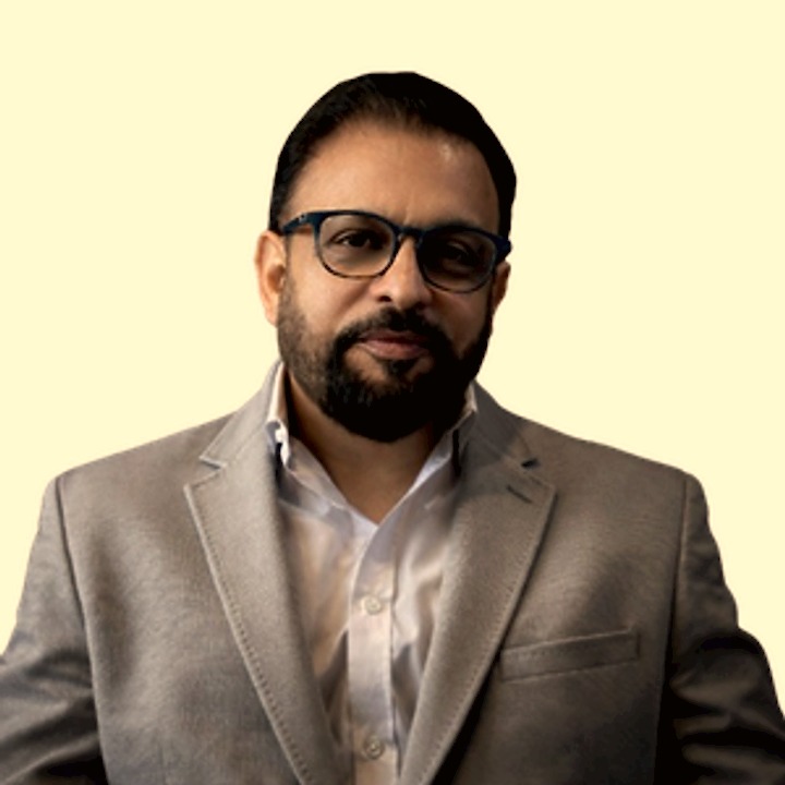 Portrait of Vinay Pasricha